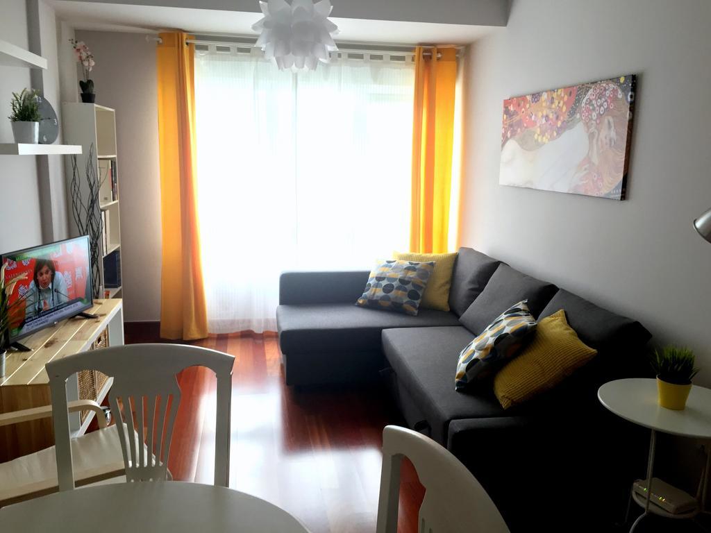 Apartamento Playa Poniente Gijón Exterior foto